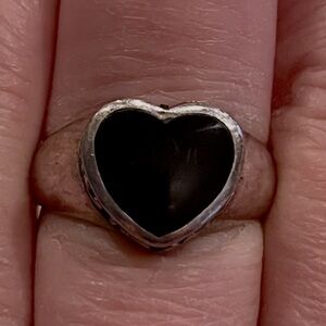 Vintage Solid 925 Sterling Silver Black Onyx Stone Heart Ring Size 8 Rare